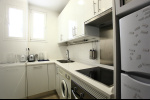 Fully Equipped Guesthouse Apartment in Madrid